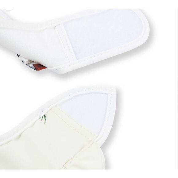 MILKBARN Coastal Crab Ruffle Pocket Bib NWT - Picture 4 of 6